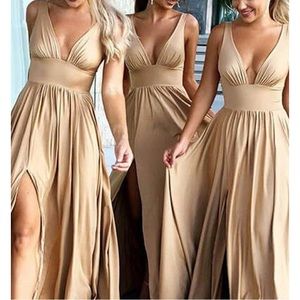 Gold/champagne gown!
